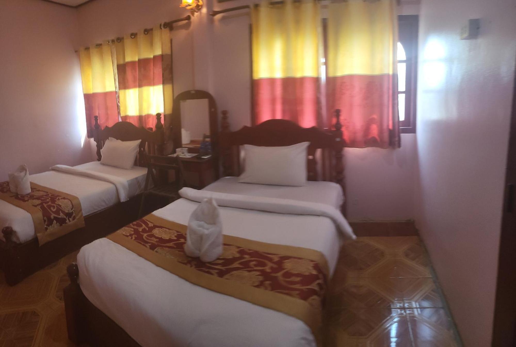 Vang Vieng Chanthala Hotel 1 المظهر الخارجي الصورة