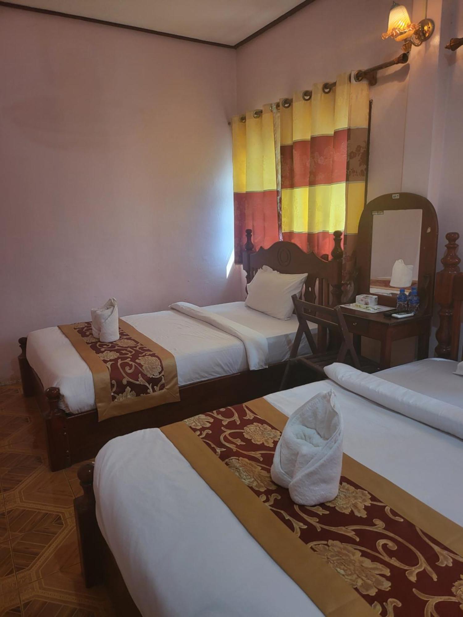 Vang Vieng Chanthala Hotel 1 المظهر الخارجي الصورة