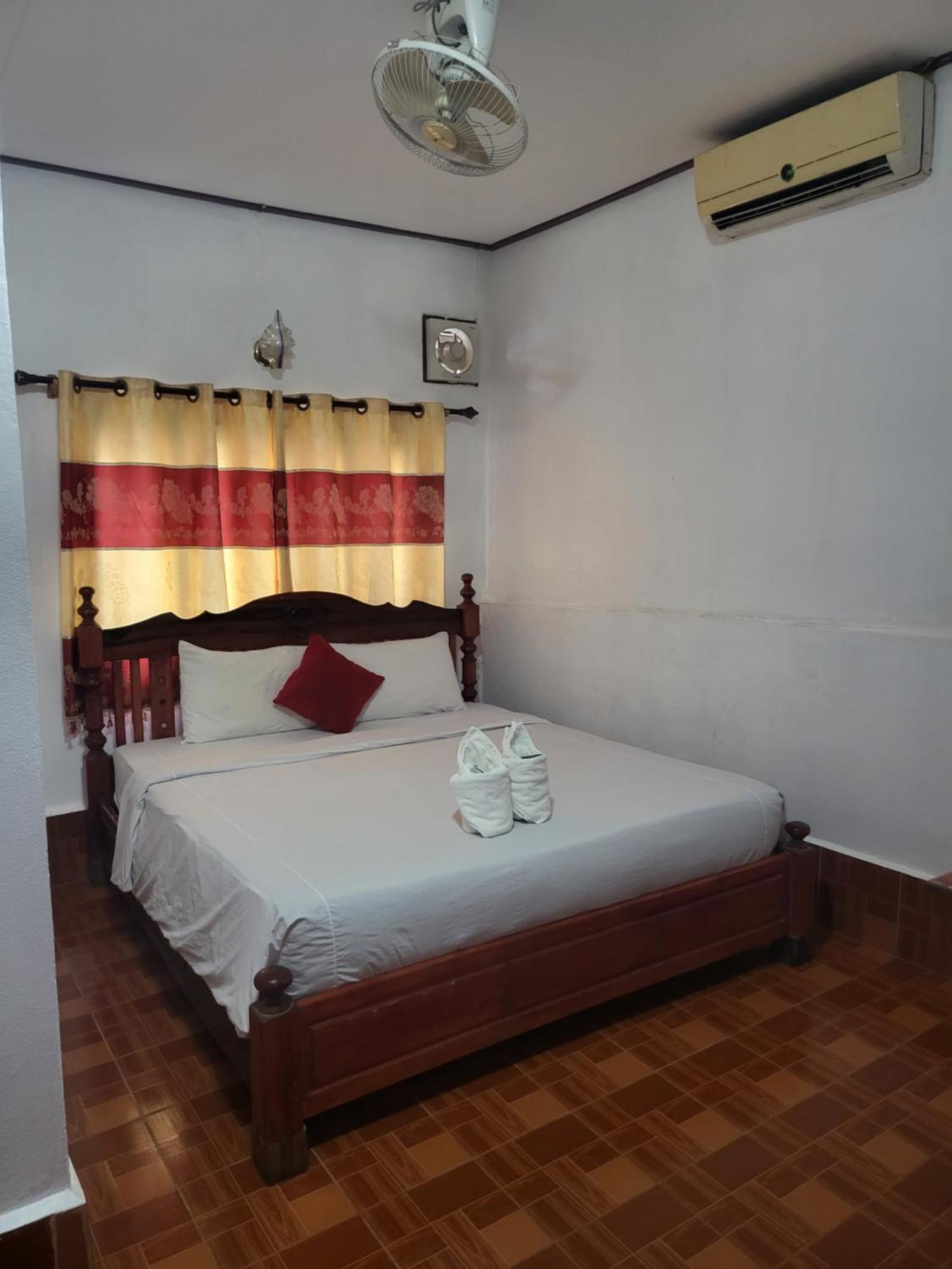 Vang Vieng Chanthala Hotel 1 المظهر الخارجي الصورة