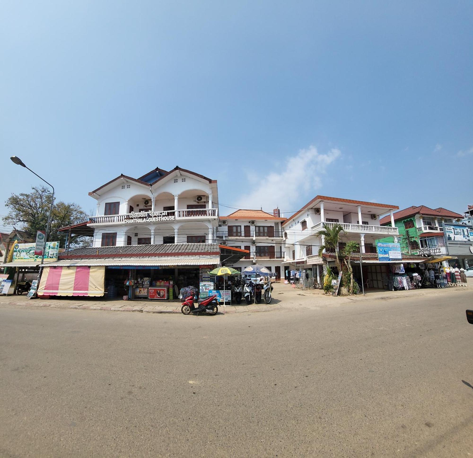 Vang Vieng Chanthala Hotel 1 المظهر الخارجي الصورة